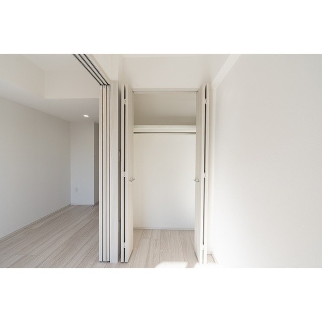 Conforia Liv Shimo-Ochiai 302 - 322739