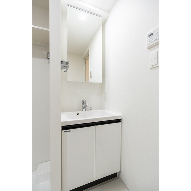 Conforia Liv Shimo-Ochiai 302 - 322737